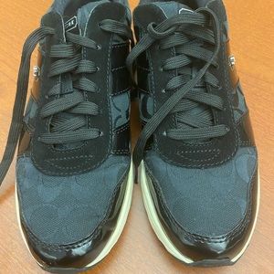 Coach Tennis Shoes, gently worn. Nirvana style 9M